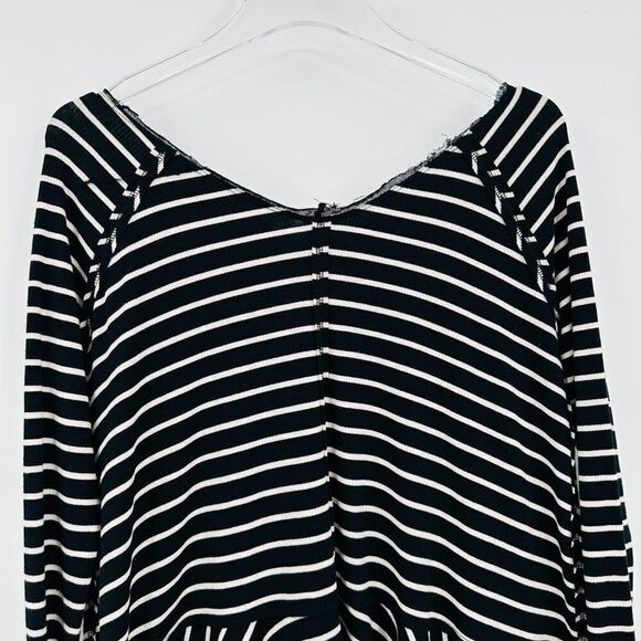 Free People Size XS Black & White Striped Tangerine Peplum Boho V Neck Top - Picture 9 of 10